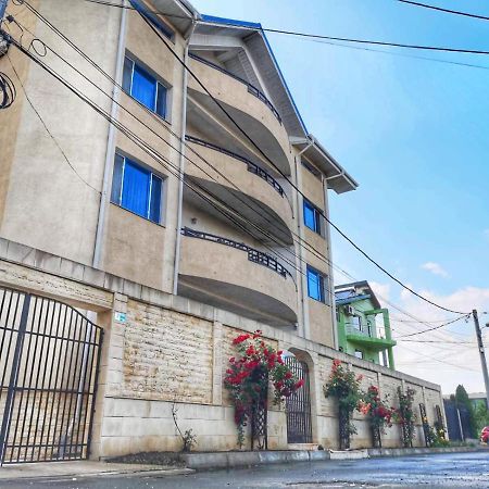 艾福雷诺德 Casa Nursil酒店 外观 照片