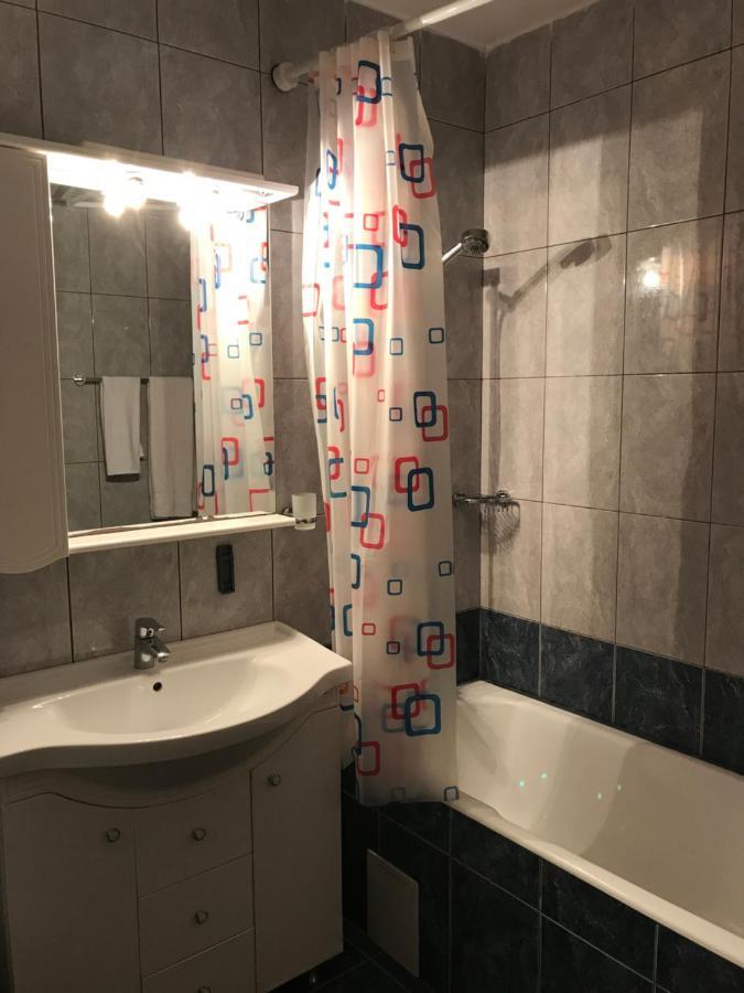 艾福雷诺德 Casa Nursil酒店 外观 照片