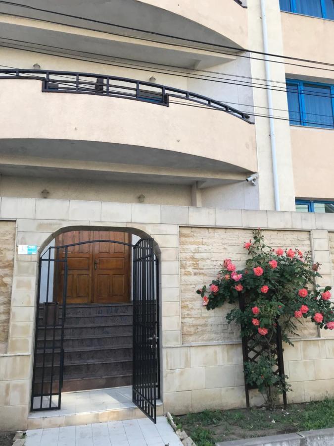 艾福雷诺德 Casa Nursil酒店 外观 照片